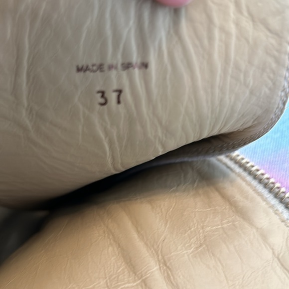 NWOT. FRAME Le Filmore Suede Boots in Cream size 37 (US 7) - Picture 6 of 6